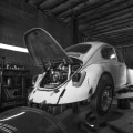 Mastering Auto Body Repair & Race Car Fabrication in Thousand Oaks